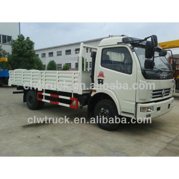 Prix ​​d&#39;usine Boîte de chargement Dongfeng 4x2, prix de camion cargo de 7 tonnes